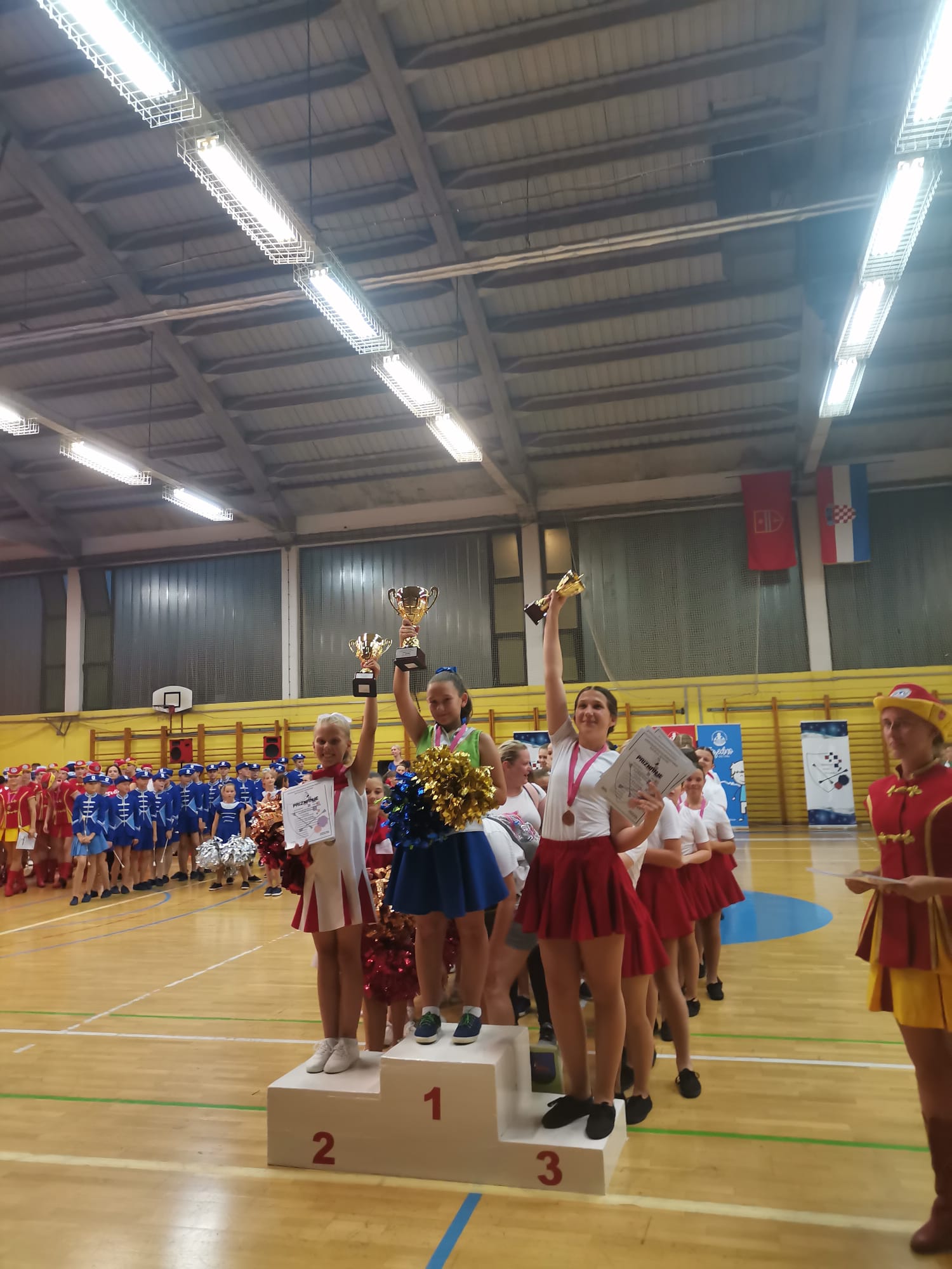 1ad0c2e1 6e77 47a8 8f3f 5d9738f13059